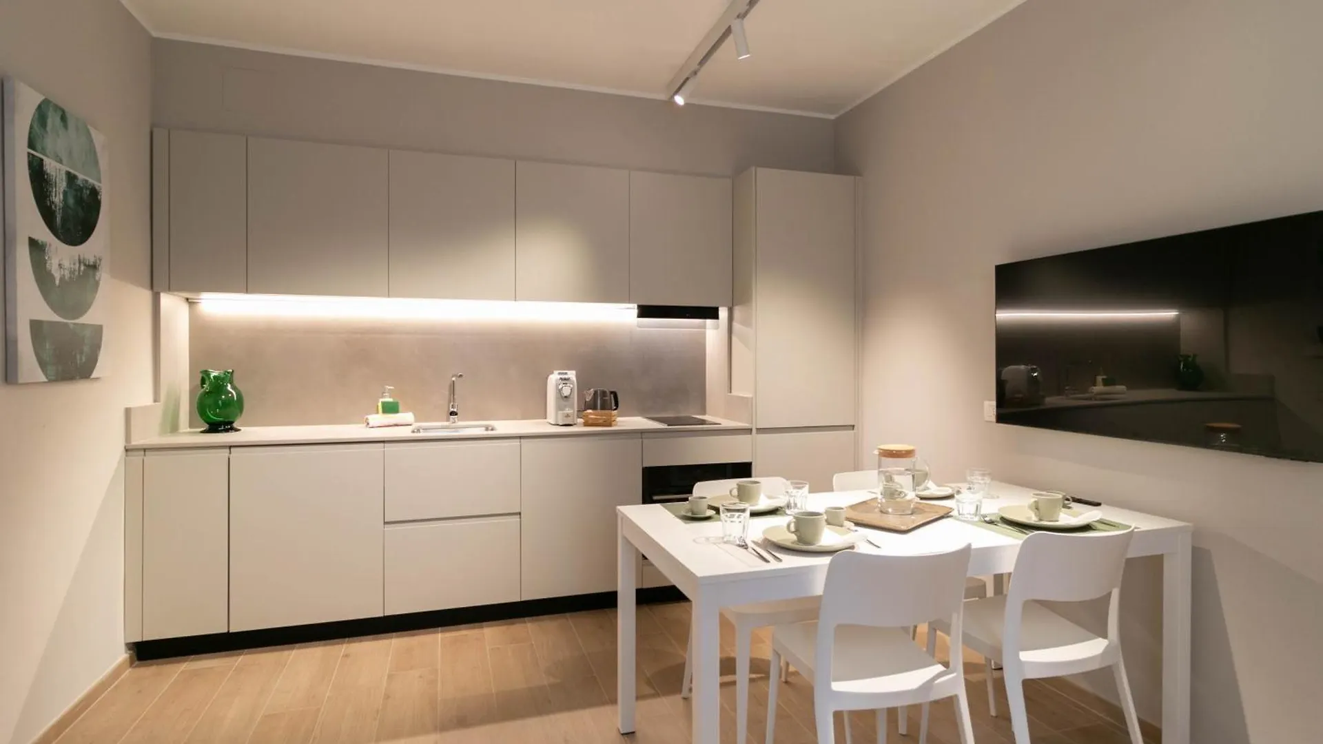 Casa Malu Daire Lecco 0*,