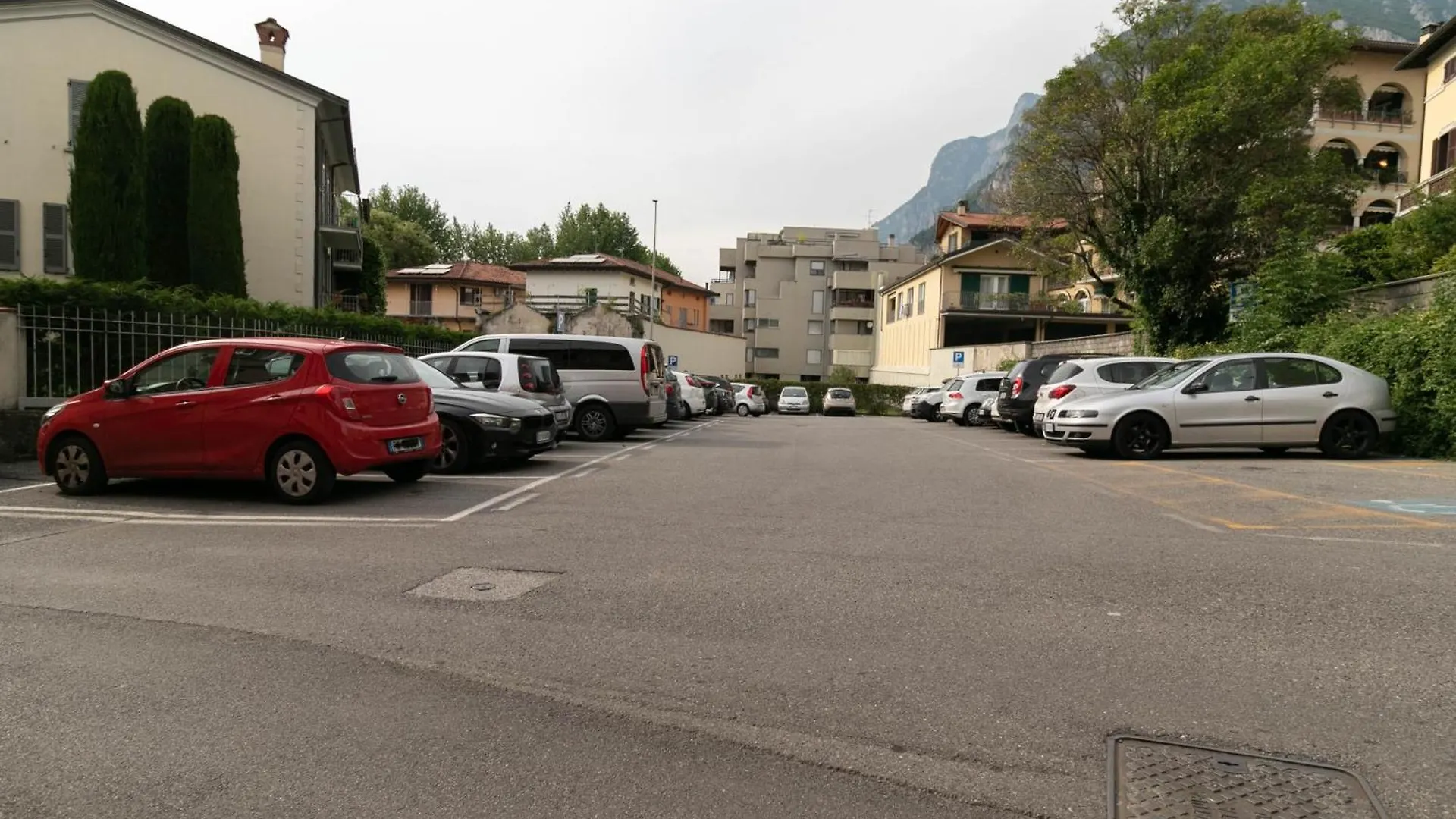 Casa Malu Daire Lecco 0*,