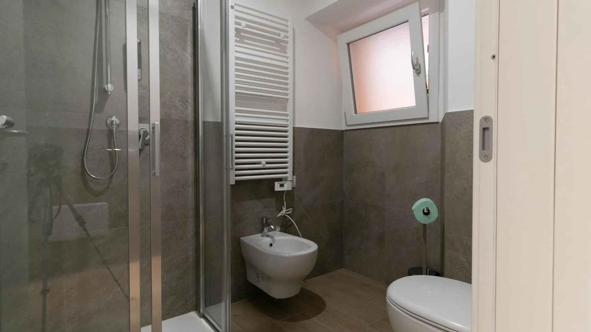Casa Malu Daire Lecco İtalya