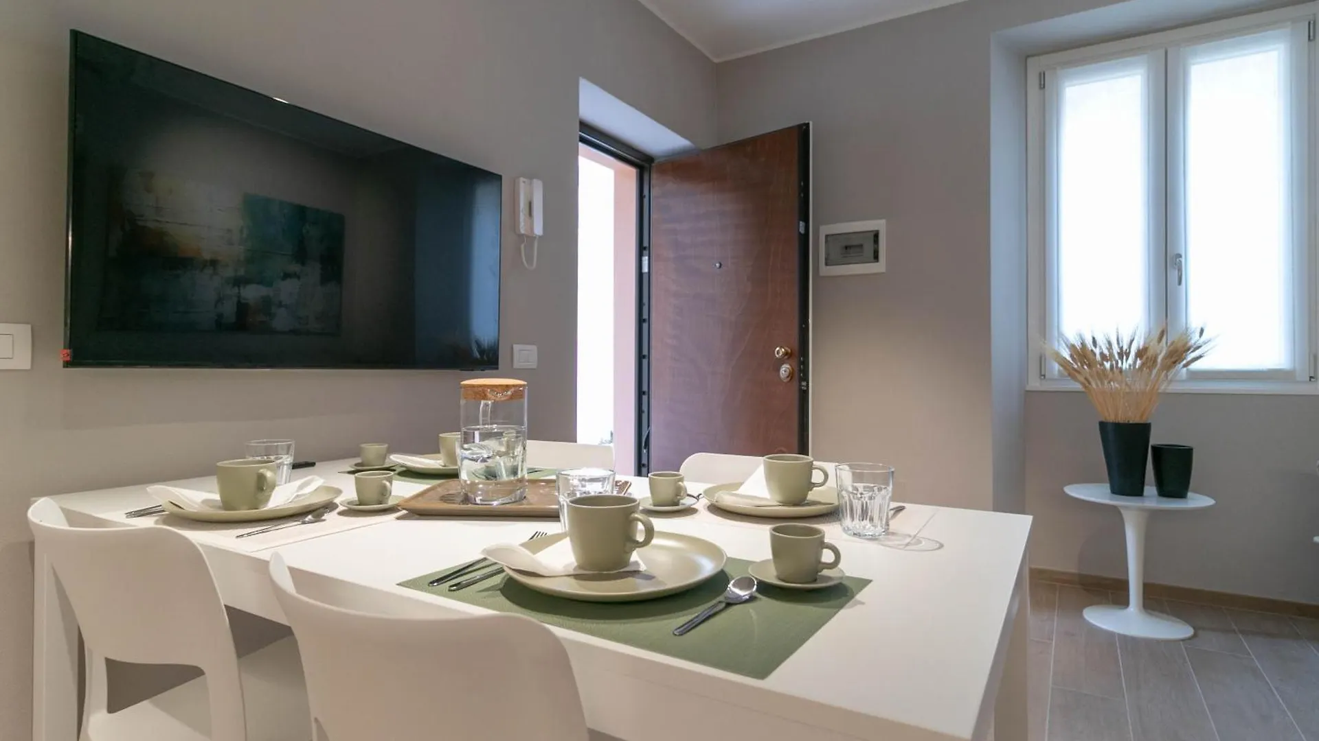Casa Malu Daire Lecco 0*,